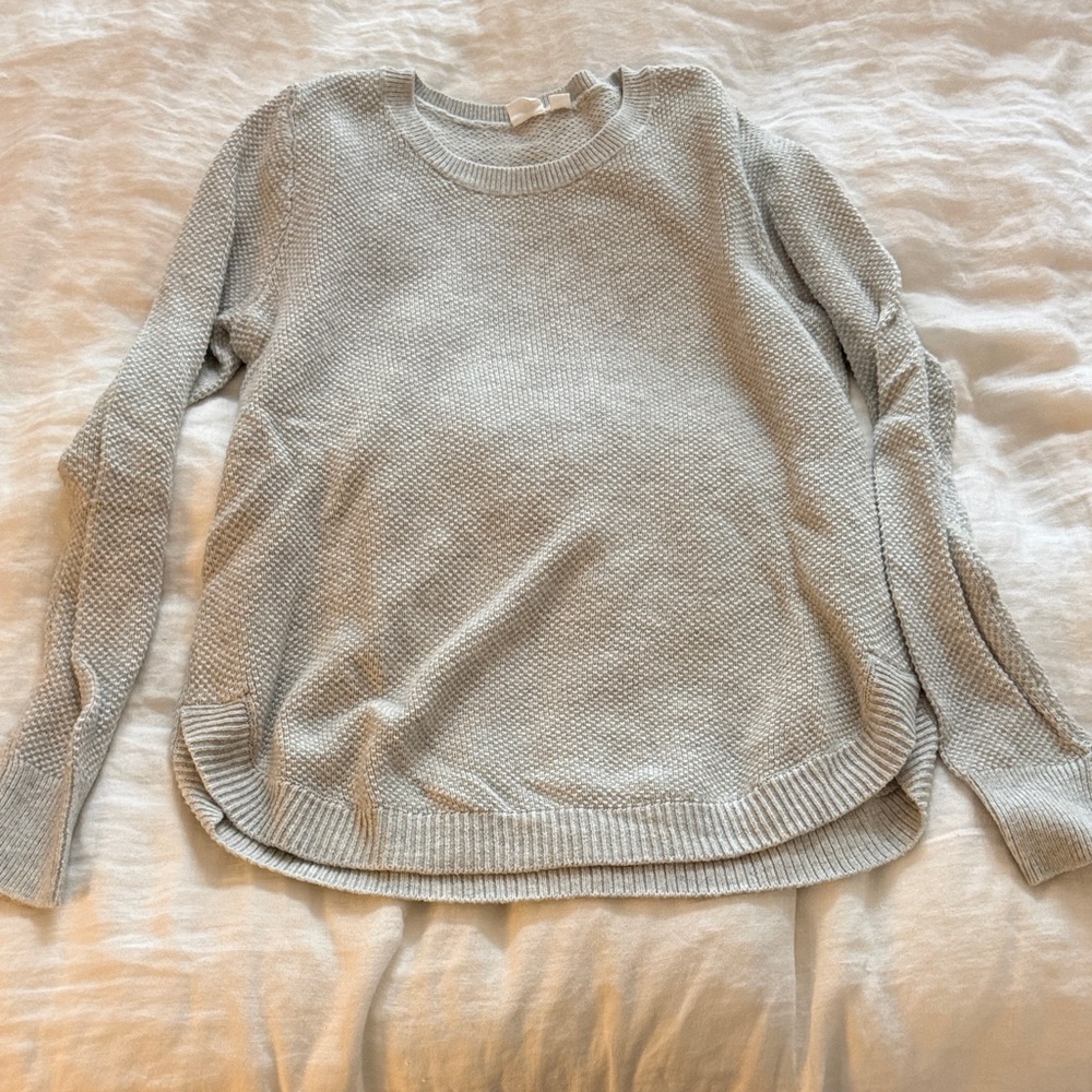Women's Gap Gray Sweater